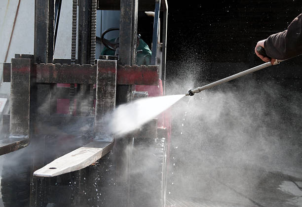 Best Affordable Power Washing  in Steubenville, OH
