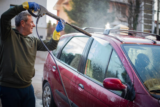 Best Garage Pressure Washing  in Steubenville, OH
